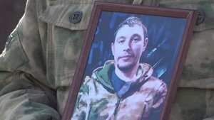 Каменск-Уральский простился с героями специальной военной операции. Панорама 01.04.2025