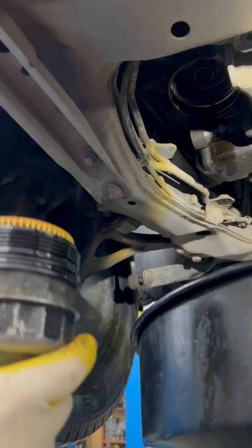 Техническое обслуживание Вольво хс90 на пробеге 236 000 км. смотреть онлайн