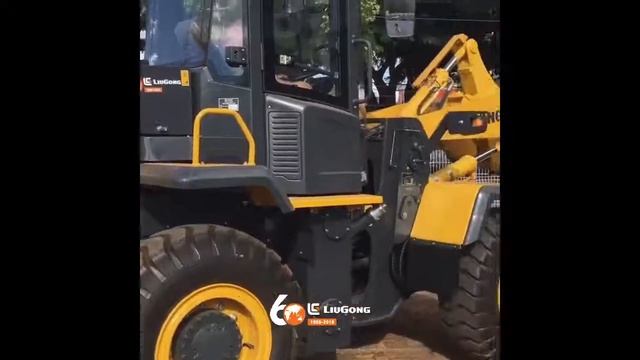 Carregadeira 835H em Goiânia - LiuGong Latin America [Vídeo de Fã] смотреть онлайн
