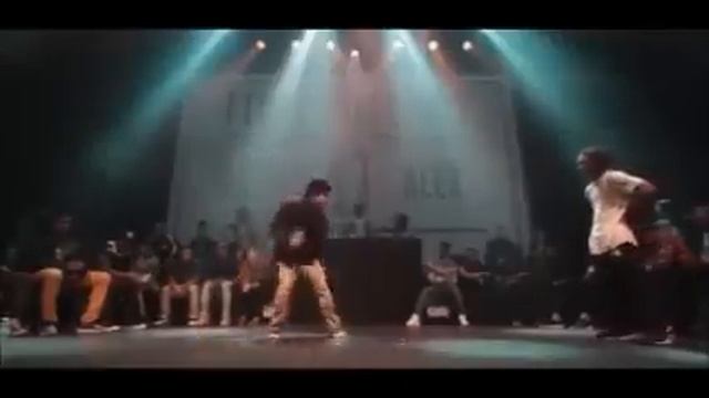 Guapo bailando SALSA MAMBO смотреть онлайн