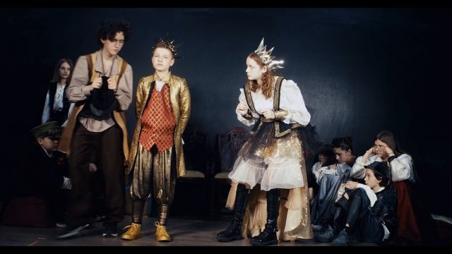 театр Божья Коровка, "Фарбований лис" смотреть онлайн