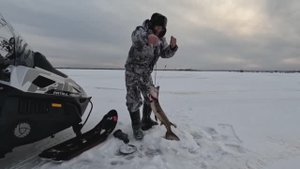 Рыбалка на Таёжных озёрах. Ловлю ЩУК.