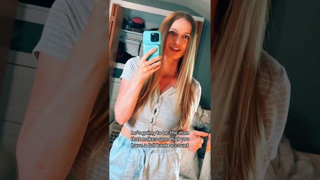 The greenest green flag in a guy…#shorts смотреть онлайн