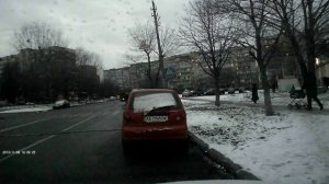 Видео с регистратора K6000 пешеход бросается под колеса!