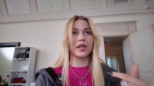 видео снимала подписчика