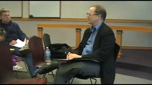 Tom McMillin discusses smart meters at town hall 2/27/12 смотреть онлайн