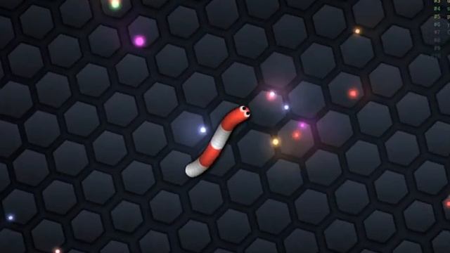 Я играю в слизарио/I play in slither.io