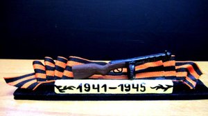 Делаем поделку в честь дня Победы в ВОВ 9 Мая / Поделки своими руками / MrCreator