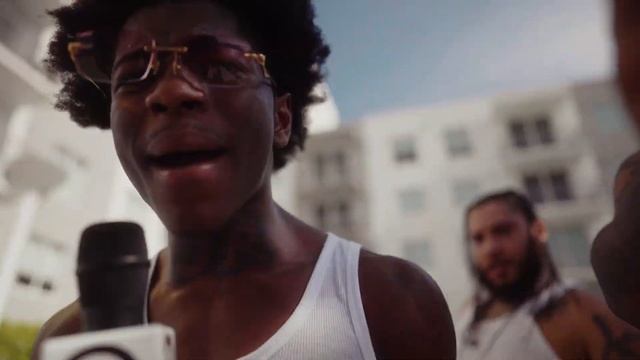 Thunder BKlu - LightWork Freestyle | Pressplay смотреть онлайн