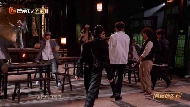 【纯享精华版】杜德伟&朱嘉琦&范世錡&曾比特《红云袍》《披荆斩棘2》Call Me By Fire S2 EP3-1丨HunanTV
