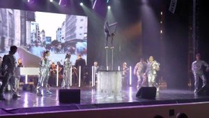 Эквилибр на пьедестале