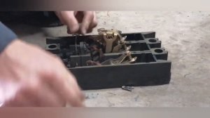 Разбираем автоматический выключатель типа А3124 У4