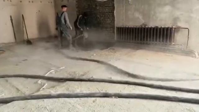 Выполнение механизированной стяжки пола