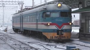 Маневровая жизнь на ЖД-вокзале Красноярска и прибытие пассажирских поездов РЖД