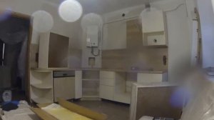 Попал в стояк с водой. Залило кухню. Монтаж не по плану.