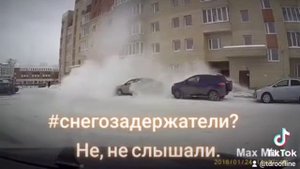 Последствия отсутствия снегозадержателей... #руфлайн #снегозадержание #ограждения #снегопад