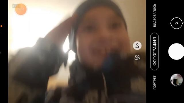 КИДАЕМ СВОИ ШАПКИ 1 ЧАСТЬ смотреть онлайн