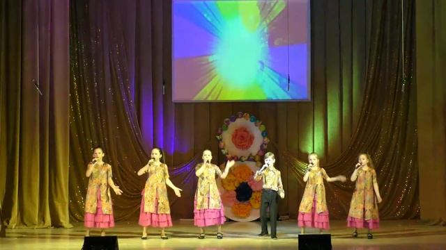 192 вок ст Ля ля фамладшая гр пгт Шаля Енот смотреть онлайн