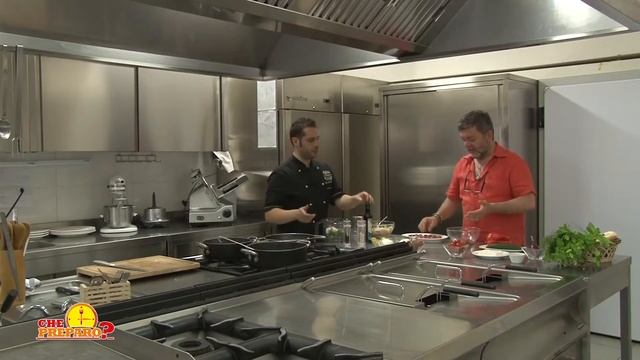 SUD656 - Che Preparo? - Riso freddo con pesto du rucola e polpettine & Farfalle alla Greca смотреть онлайн