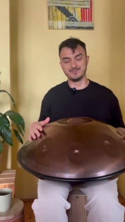 Ничего странного не заметили?😂😂