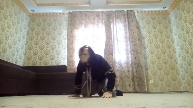 Дикий снюсоед ворвался в мой дом и ищет снюс смотреть онлайн