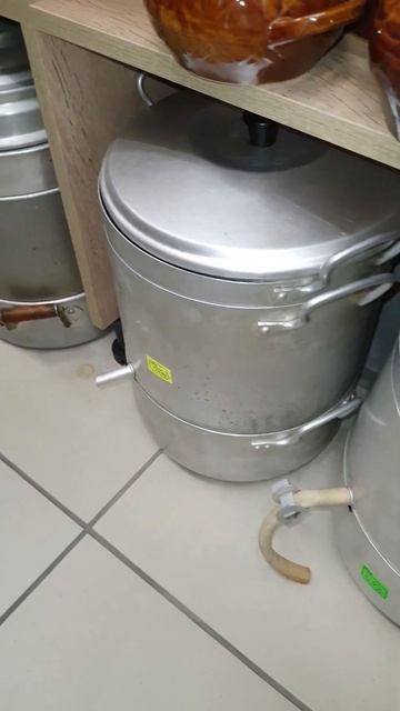 СОКОВЫПАРИВАТЕЛИ ВРЕМЕН СССР ОБЗОР ТОВАРА И ЦЕНА БАРАХОЛКА ОСТРОВ СОКРОВИЩ ул  ЛЕНИНА 130 С 10 ДО 1 смотреть онлайн