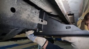 Новые силовые пороги РИФ на TLC Prado 150: обзор и установка