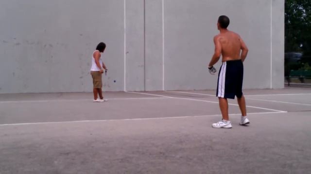 7-11-13 Big Blue Handball Singles One-Wall Game 2 Mike v Jose смотреть онлайн