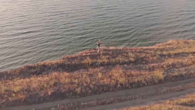 Новые Ремиксы  👑Новинки Музыки  🔥 Хиты  ❤️Зарубежные Песни ⚡️ смотреть онлайн