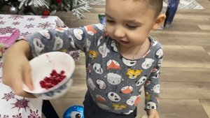 НЕМНОГО УБОРКИ//РЕЖУ ТЮЛЬ//ЗАЛИВАЮ ГОРКУ☃️