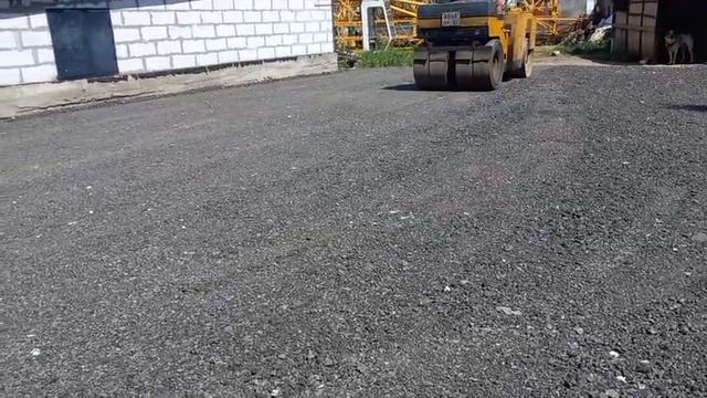 Укладка асфальтовой крошки