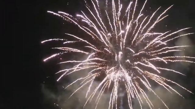 салют петропавловск камчатский
