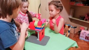 Говорящий хомяк в гостях у #Василины_и_Сони. Очень #смешное_видео для_детей и взрослых.