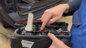 Почему не работает задняя птф на Вольво хс70?