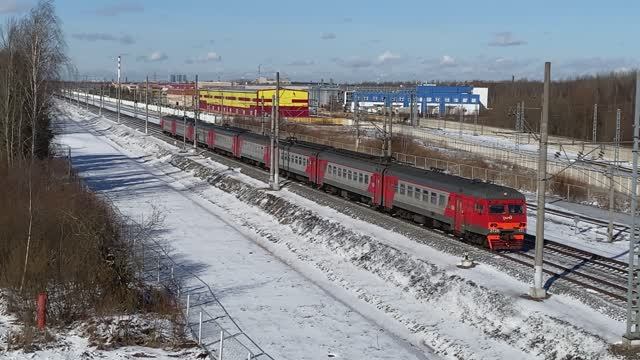 Электропоезд ЭТ2М-131, перегон Славянка - Колпино