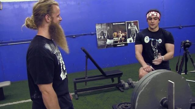 Power Snatches and Log Press with Omar Isuf смотреть онлайн