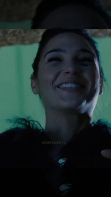 Gal Gadot whatsapp status || Wonder woman bloopers