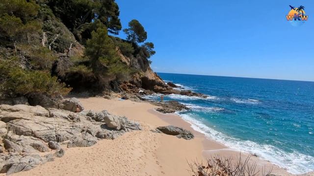 LLORET/FENALS hidden NUDIST BEACH смотреть онлайн
