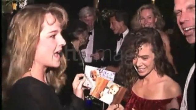 Helen Hunt (1990 - 'Russia House' Premiere) смотреть онлайн