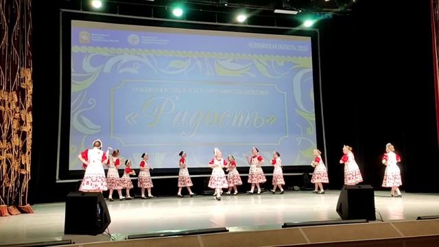 "Веселитеся, подружки!" смотреть онлайн