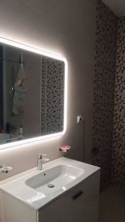Зеркало Camelia в стильной ванной комнате 🚿 #miralls #shorts #зеркала