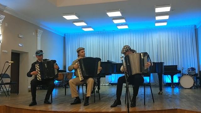 Е. Дербенко "Антилопа Гну" - 2 часть из Музыкальных иллюстраций к роману "Золотой теленок" смотреть онлайн