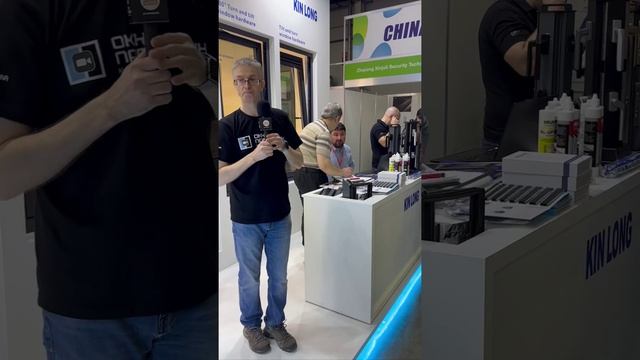 ⭐️СТЕНД KINLONG . 
🔵Фурнитура для стекла и алюминиевых конструкций .  MOSBUILD2025