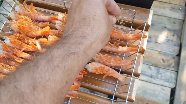 аргентинские креветки на углях смотреть онлайн