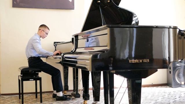 J. Haydn Sonata in F Major, Hob. XVI/23, 1st Movement / Ф. Й. Гайдн, Соната, Фа-мажор смотреть онлайн