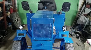 Собераю трактор после покраски