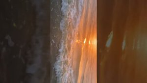 2 часть. Как. Кидать камень. Что бы он. Прыгал. По. Воде