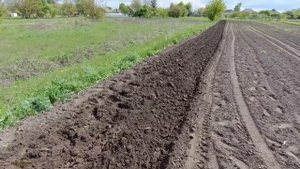 ВСЁ ТАКИ ПРОВАЛ ( ВСПАШКА ДВУХКОРПУСНЫМ ПЛУГОМ ДО МОТОБЛОКА /PLOWING WITH A DOUBLE-SHELL PLOW