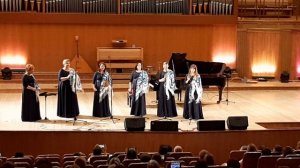 Русская народная песня в обр. Владимира Комарова «Порушка – Параня»