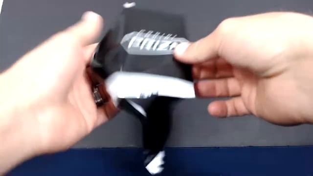 Break #14 Prizm Cello Box, Break #15 Cello Box, & Break #16 12 Select Cellos смотреть онлайн